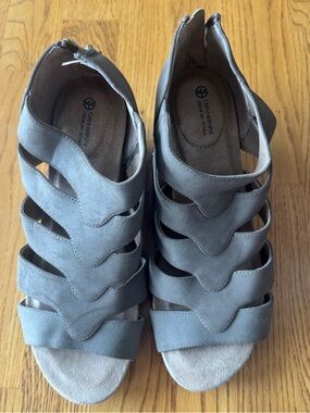 Giani Bernini Cutout Wedge Sandals